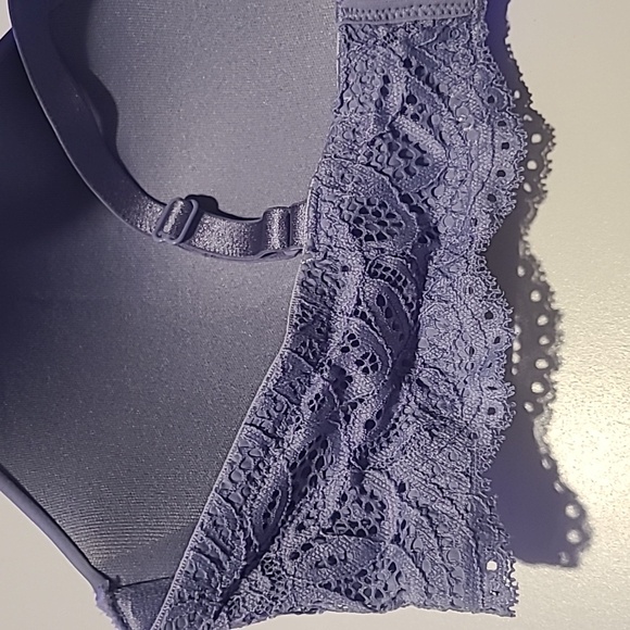 Bra - Picture 4 of 4